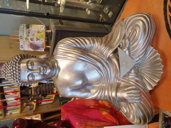 Boeddha zilverkleurig